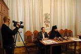 Благодійний вечір колядок: прес-конференція архієпископа Никодима.