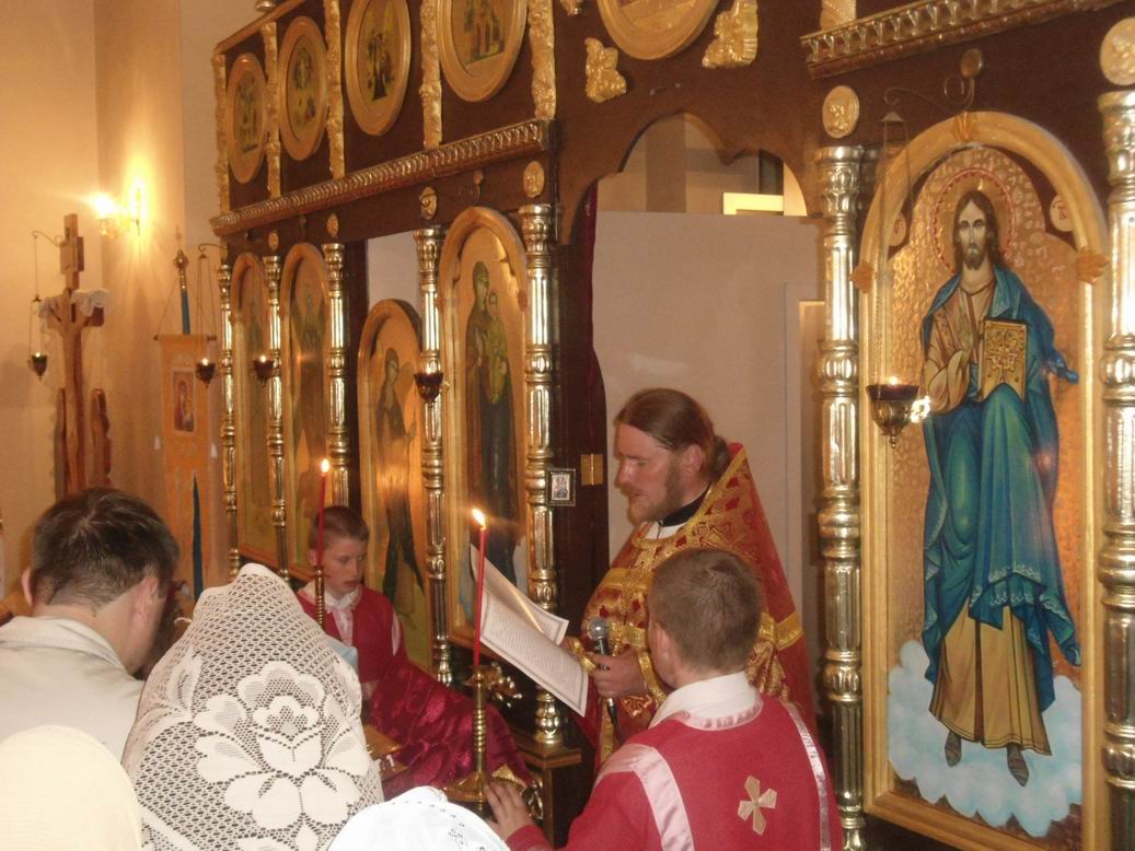 Святкування Пасхи Христової у селах Попільнянського благочиння..