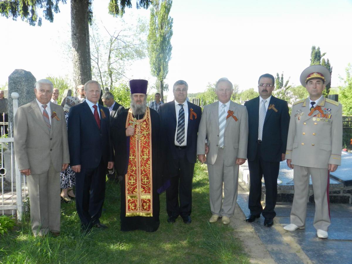 Поминали полеглих захисників Вітчизни.