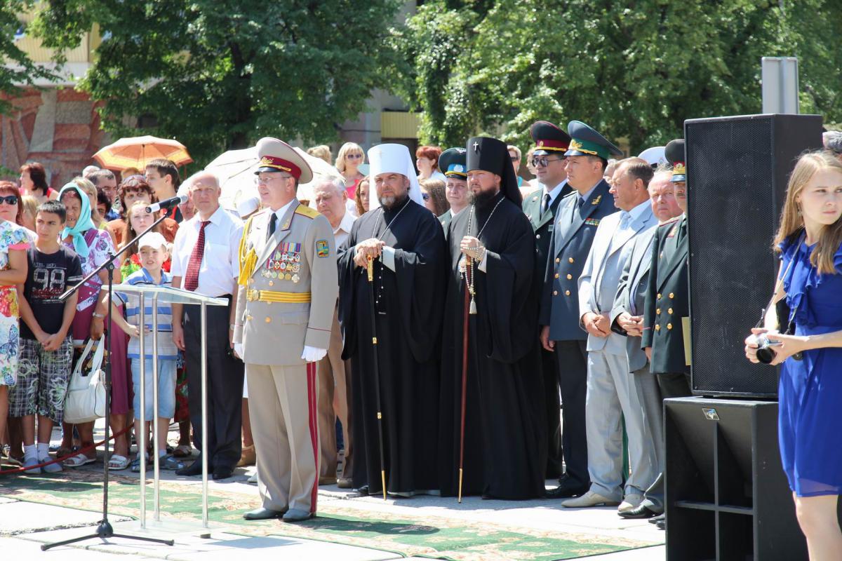 Архіпастир взяв участь у 133-му випуску молодих офіцерів Житомирського військового інституту.