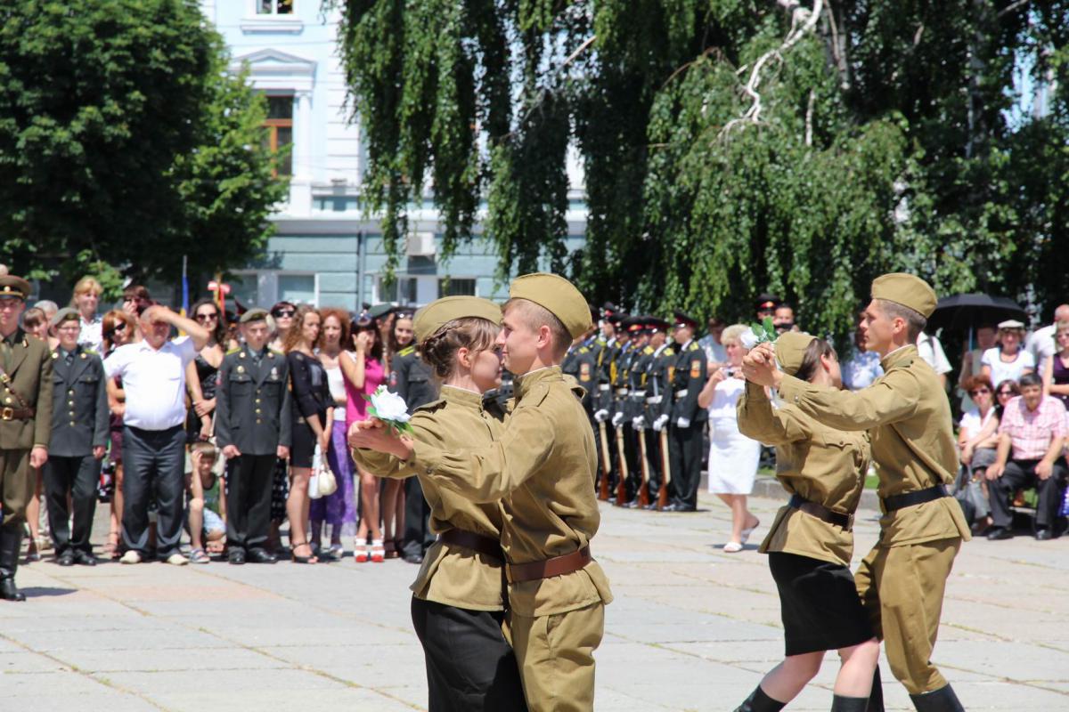 Архіпастир взяв участь у 133-му випуску молодих офіцерів Житомирського військового інституту.