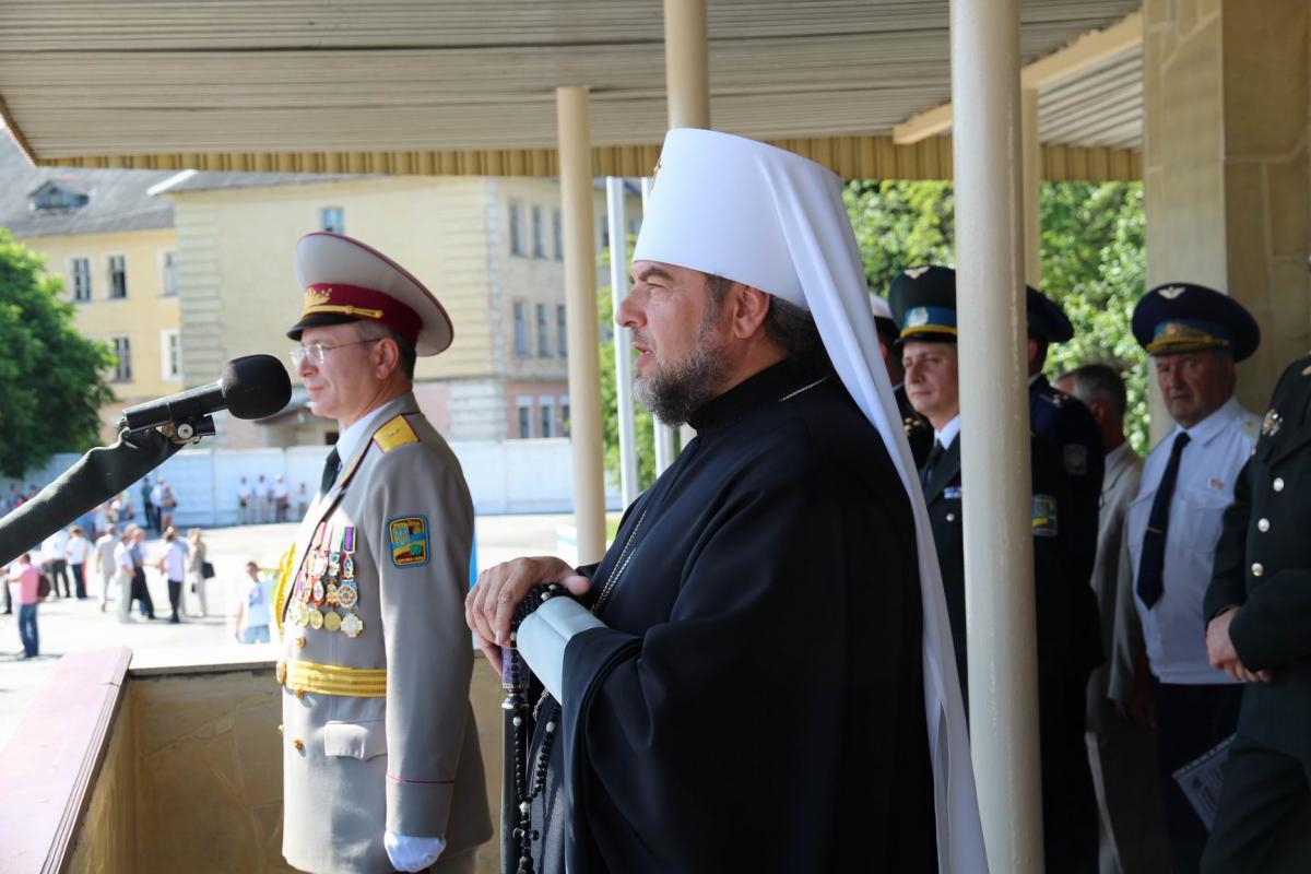 Архіпастир взяв участь у 133-му випуску молодих офіцерів Житомирського військового інституту.
