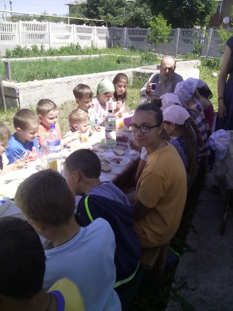 Випуск недільної школи у Попільні
