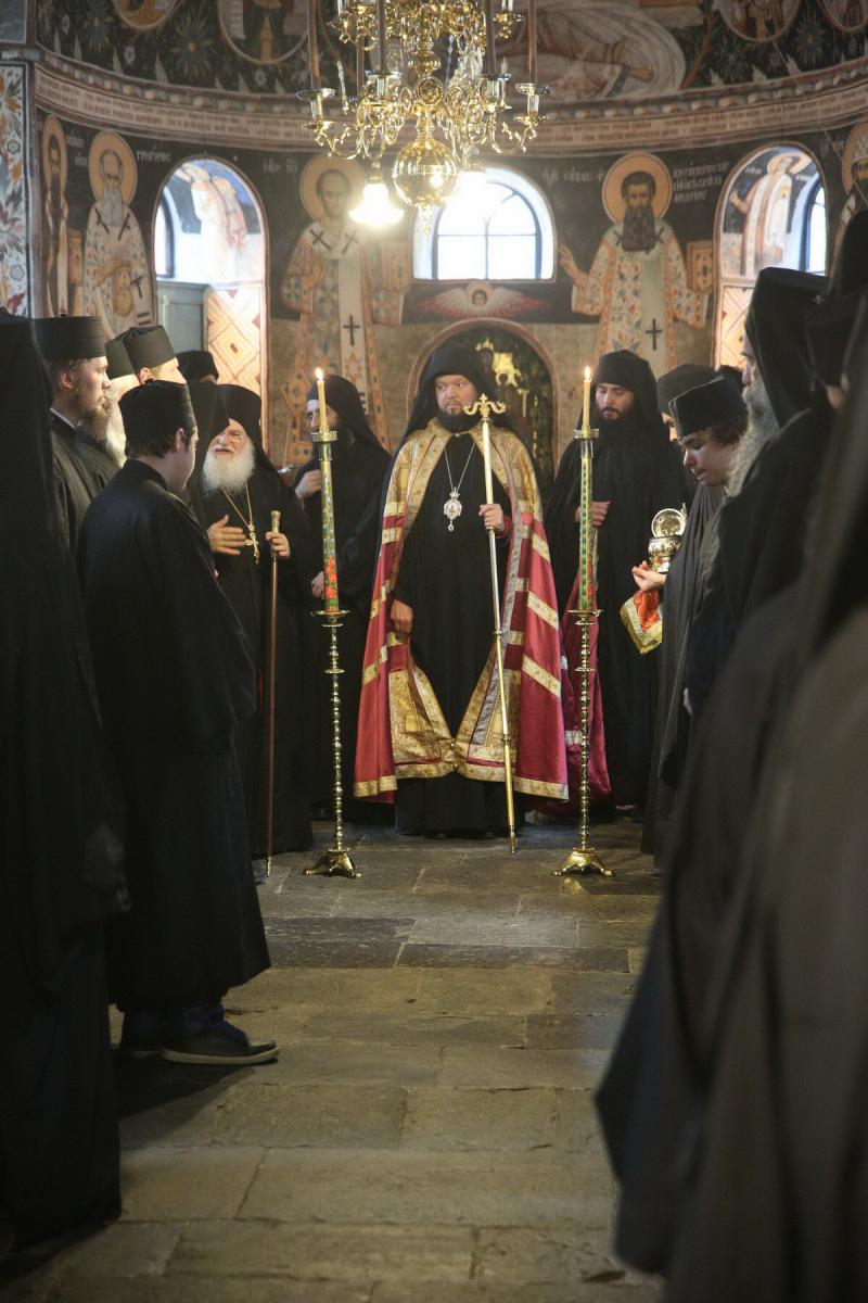 Архієпископ Никодим звершив паломницьку поїздку на святу гору Афон!