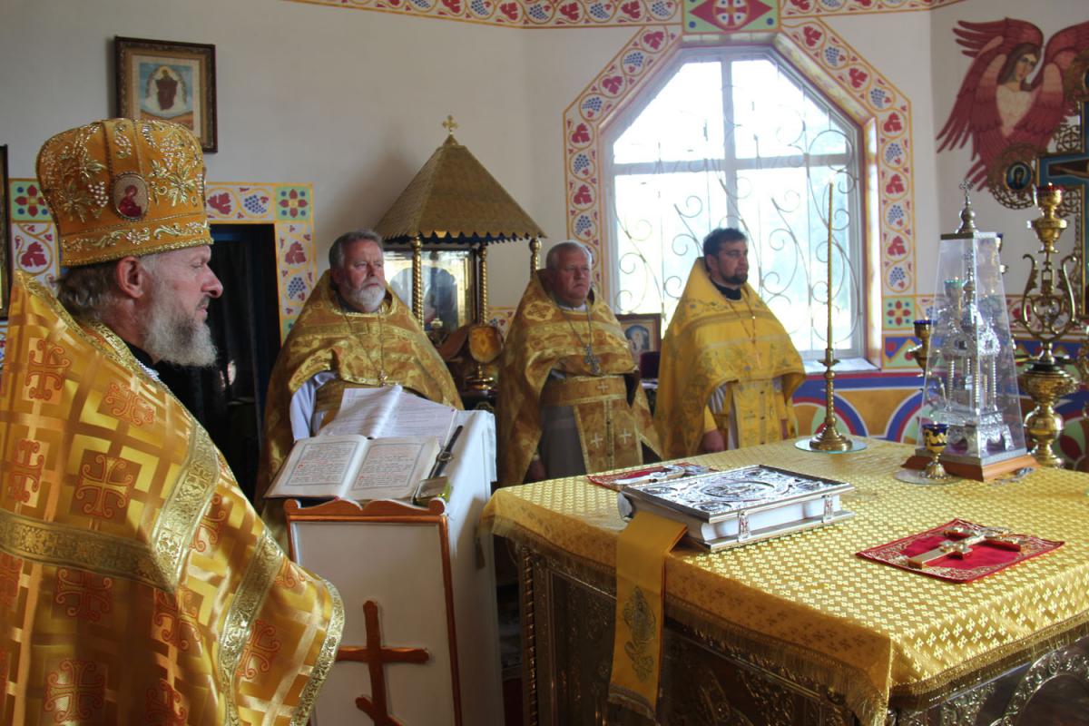 Священики Андрушівського благочиння приступили до таїнства сповіді.