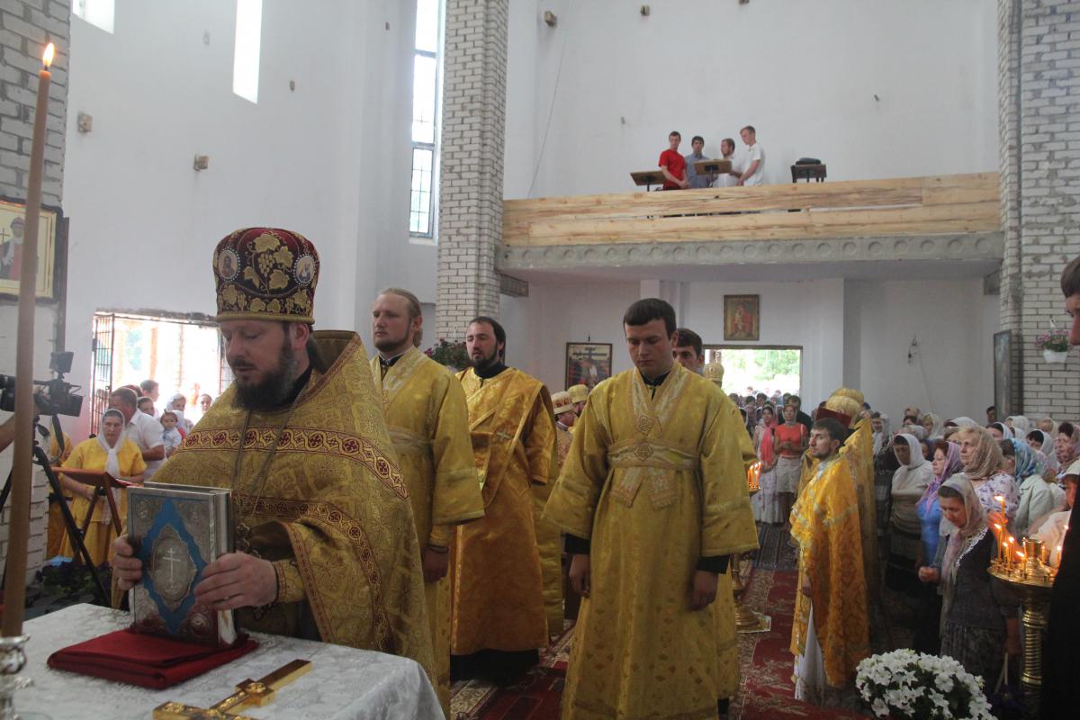 В день пам'яті рівноапостольної княгині Ольги архієпископ Никодим очолив літургію у Свято-Ольгинському храмі обласного центру.