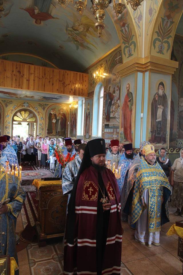Літургія у Свято-Покровському храмі міста Новоград-Волинський.