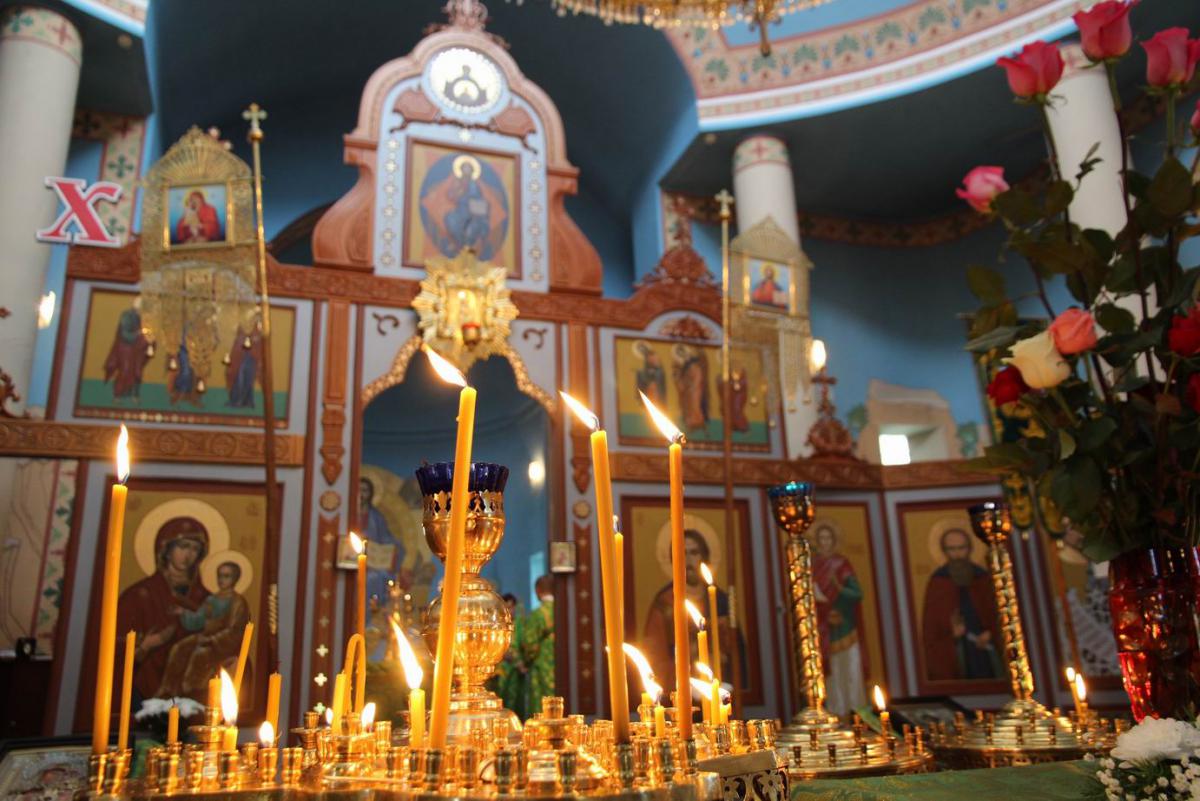 Урочисте архієрейське богослужіння у см. Новогуйвинське.