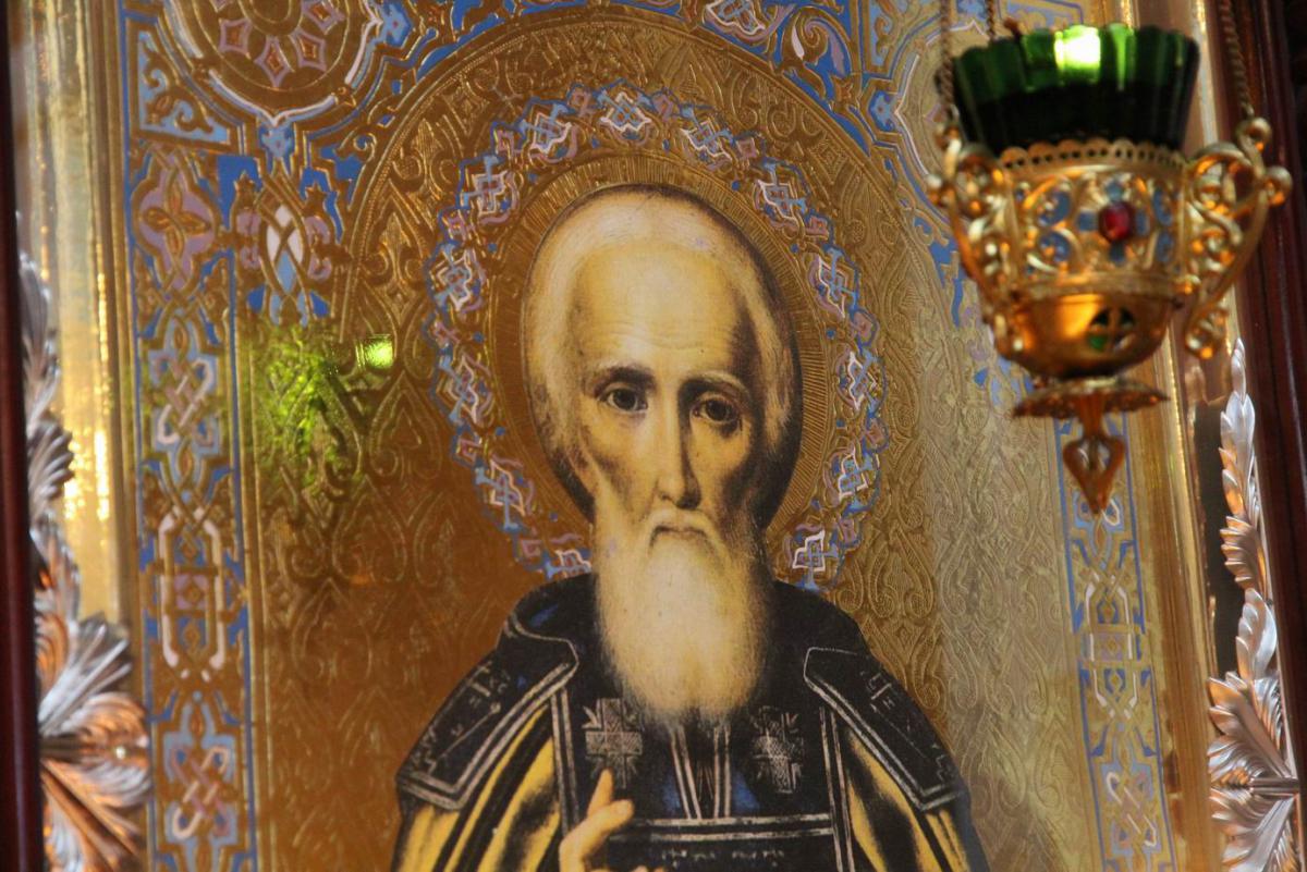 Урочисте архієрейське богослужіння у см. Новогуйвинське.