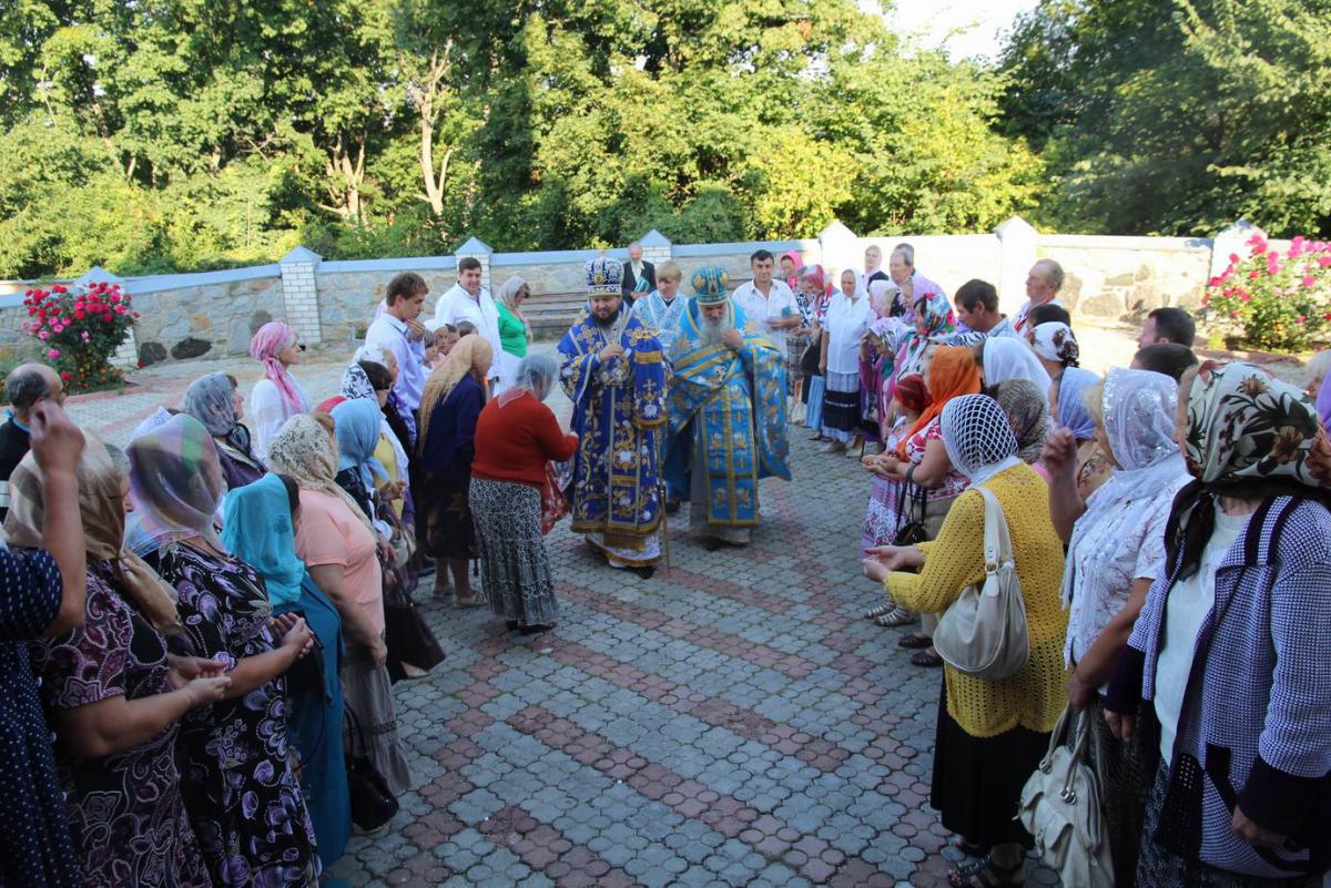 У Спасо-Преображенському Тригірському чоловічому монастирі вшанували чудотворну ікону Божої Матері на честь Її образу «Тригірська»