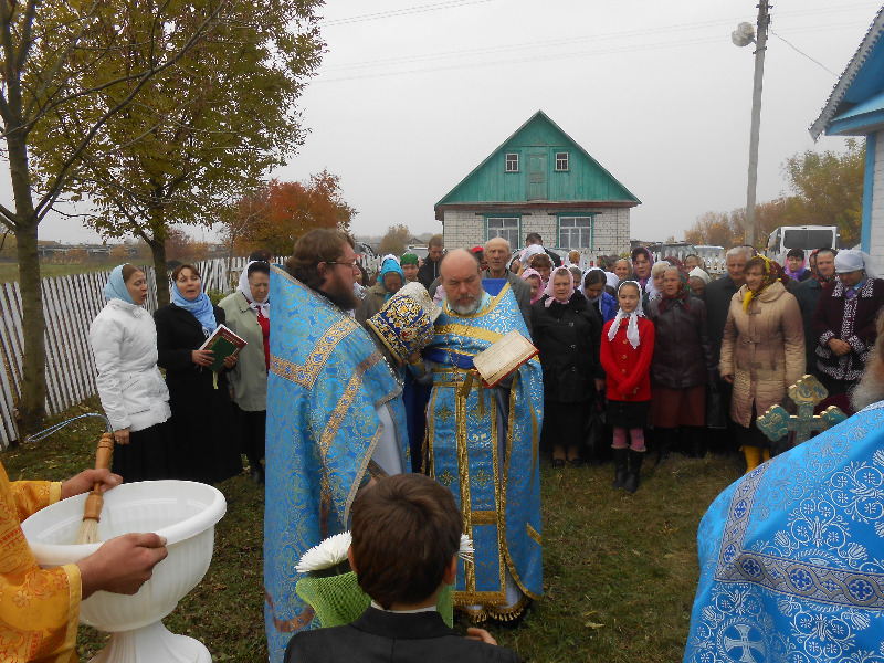 Покров Богородицы.