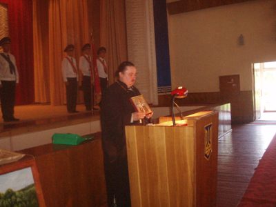 На урочистих зборах у 26-ій Бердичівській артилерійській бригаді з нагоди її дев’ятиріччя.