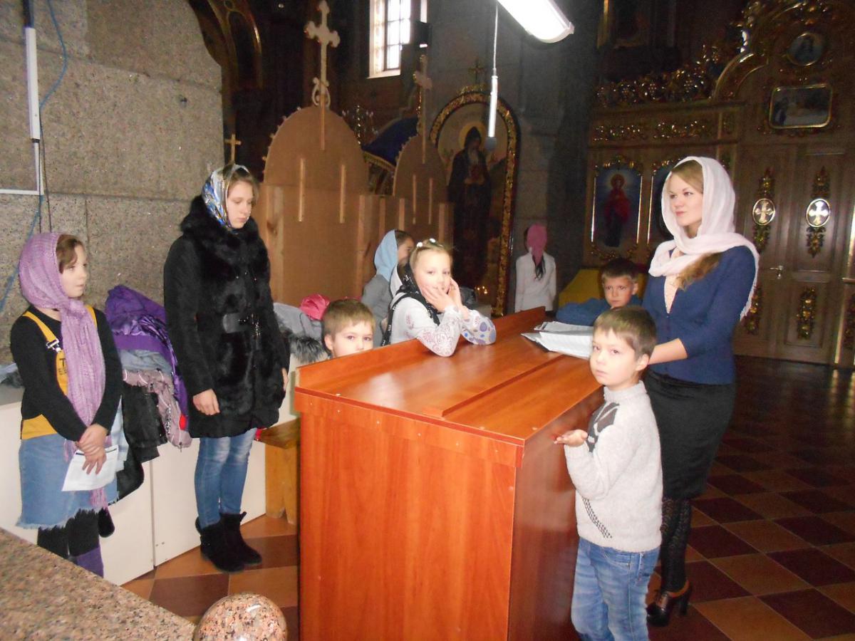 Діти із воскресної школи приступили до святих Христових Таїн.