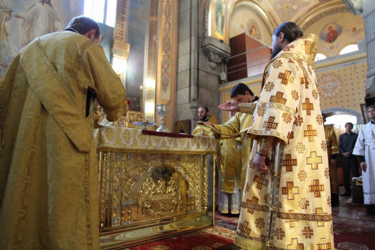 Неділя 9-та після П'ятидесятниці: архієрейська молитва у кафедральному соборі м. Житомира.