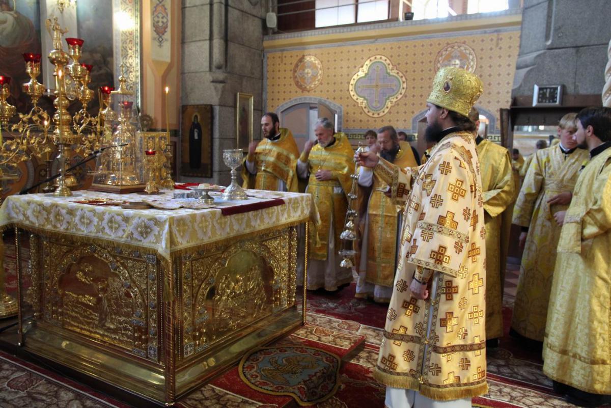 Неділя 9-та після П'ятидесятниці: архієрейська молитва у кафедральному соборі м. Житомира.