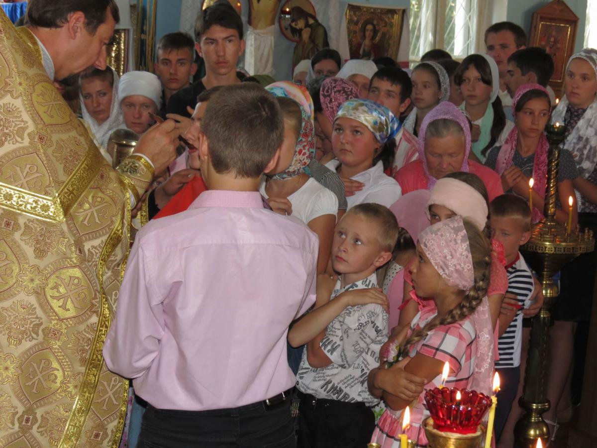 Благословіння на навчання у Свято–Троїцькому храмі смт. Любар.