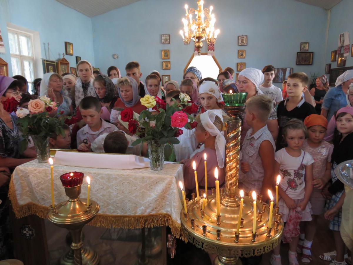 Благословіння на навчання у Свято–Троїцькому храмі смт. Любар.