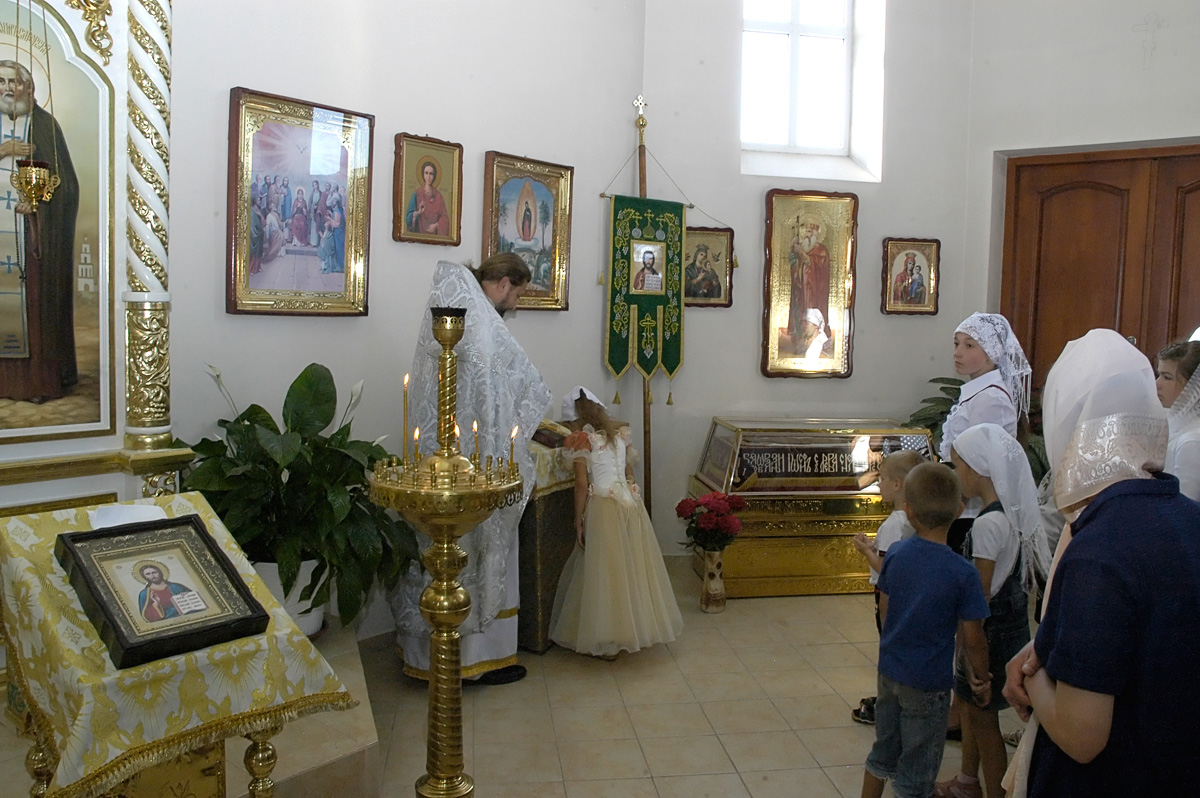 Соборное богослужение в Свято-Троицком храме г. Коростышева.