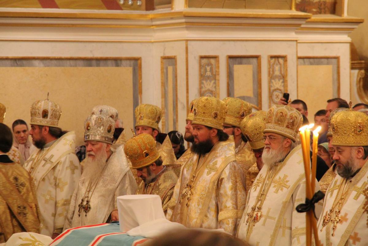Архієпископ Никодим взяв участь у заупокійній літургії в Києво-Печерській Лаврі.