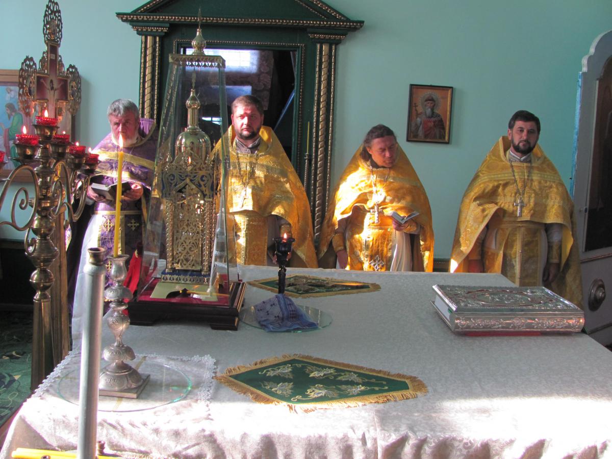 СПОВІДЬ ТА ЗБОРИ ДУХОВЕНСТВА У ЧЕРНЯХІВСЬКОМУ РАЙОНІ.