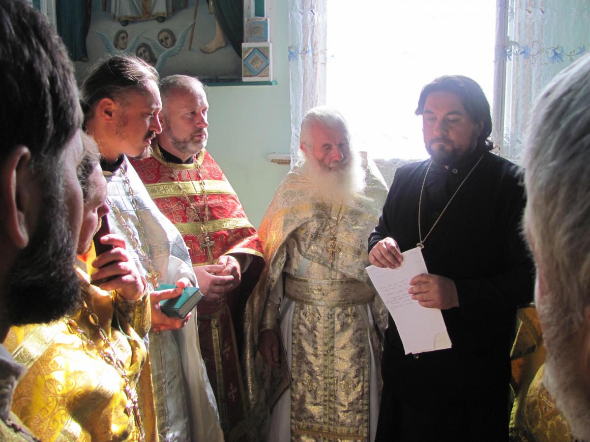 СПОВІДЬ ТА ЗБОРИ ДУХОВЕНСТВА У ЧЕРНЯХІВСЬКОМУ РАЙОНІ.