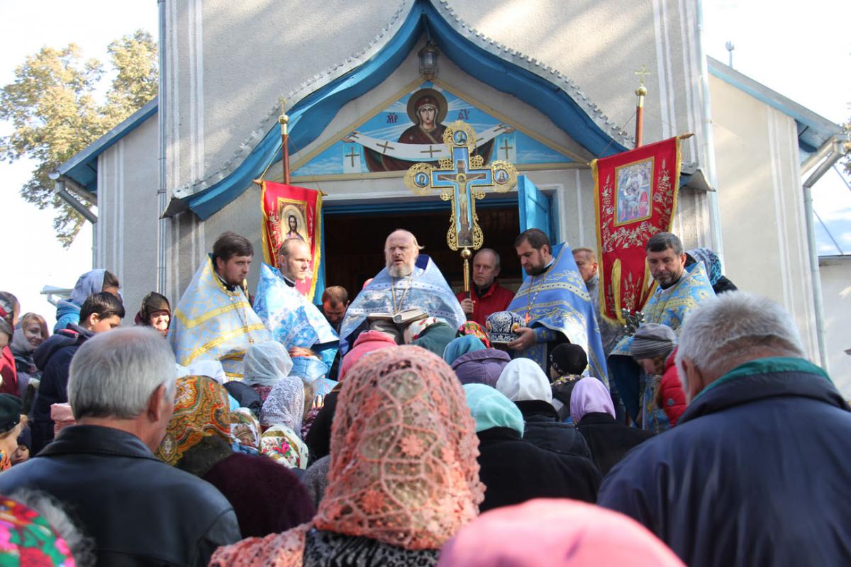 Покрова Пресвятої Богородиці в селі Гальчин!