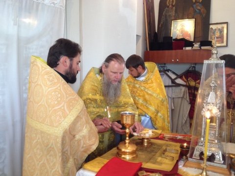 Престольный праздник отметил Свято-Никольский храм в пгт. Червоноармейск.