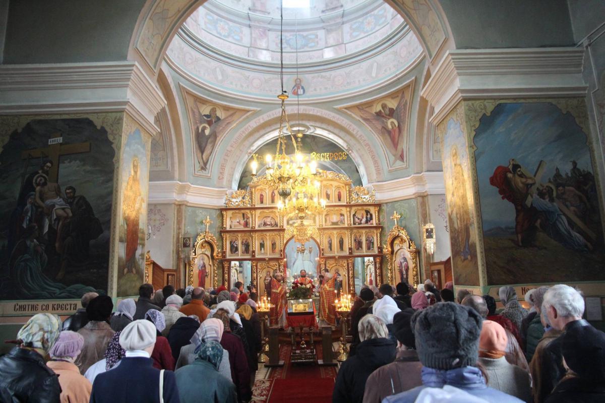 Архієрейське Богослужіння в Світлу середу