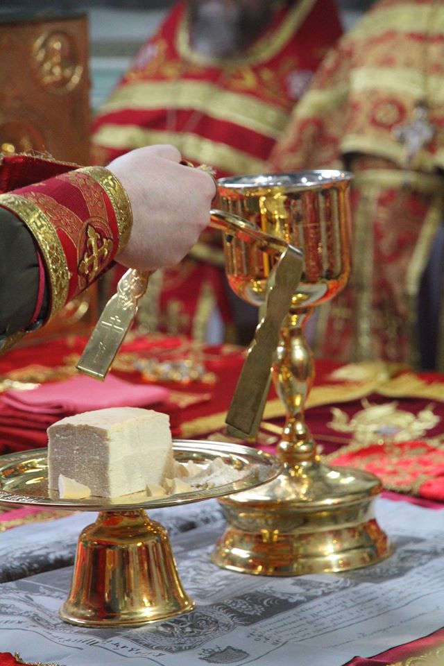 Архієрейське Богослужіння в Світлу середу