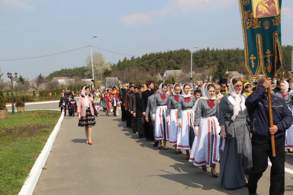 Житомирський архіпастир взяв участь у святковому богослужінні в Ковалівці!