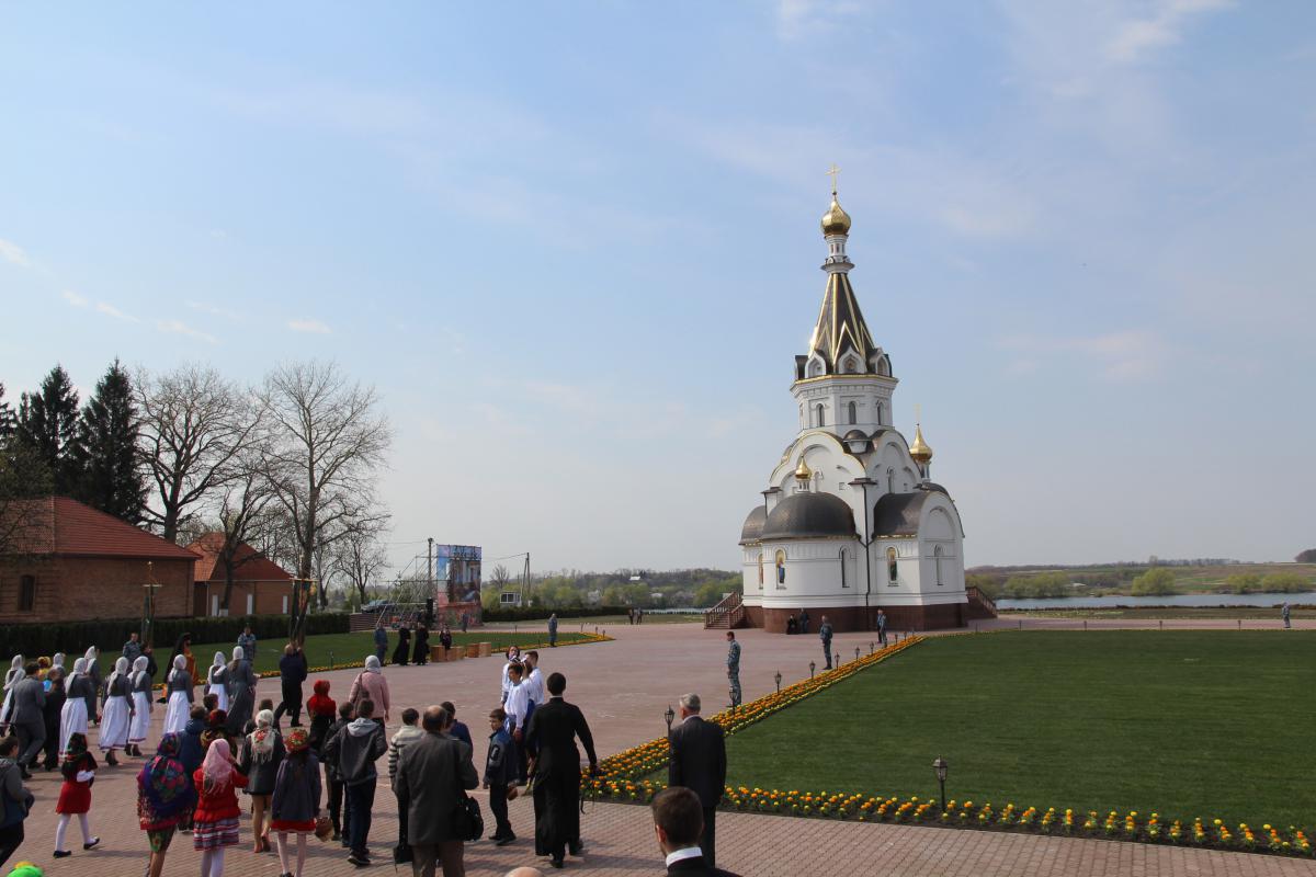 Житомирський архіпастир взяв участь у святковому богослужінні в Ковалівці!