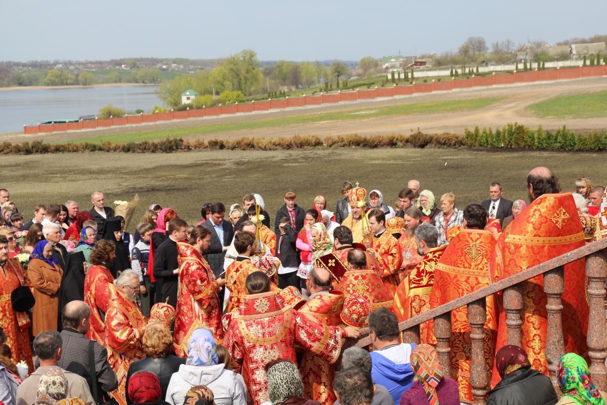 Житомирський архіпастир взяв участь у святковому богослужінні в Ковалівці!