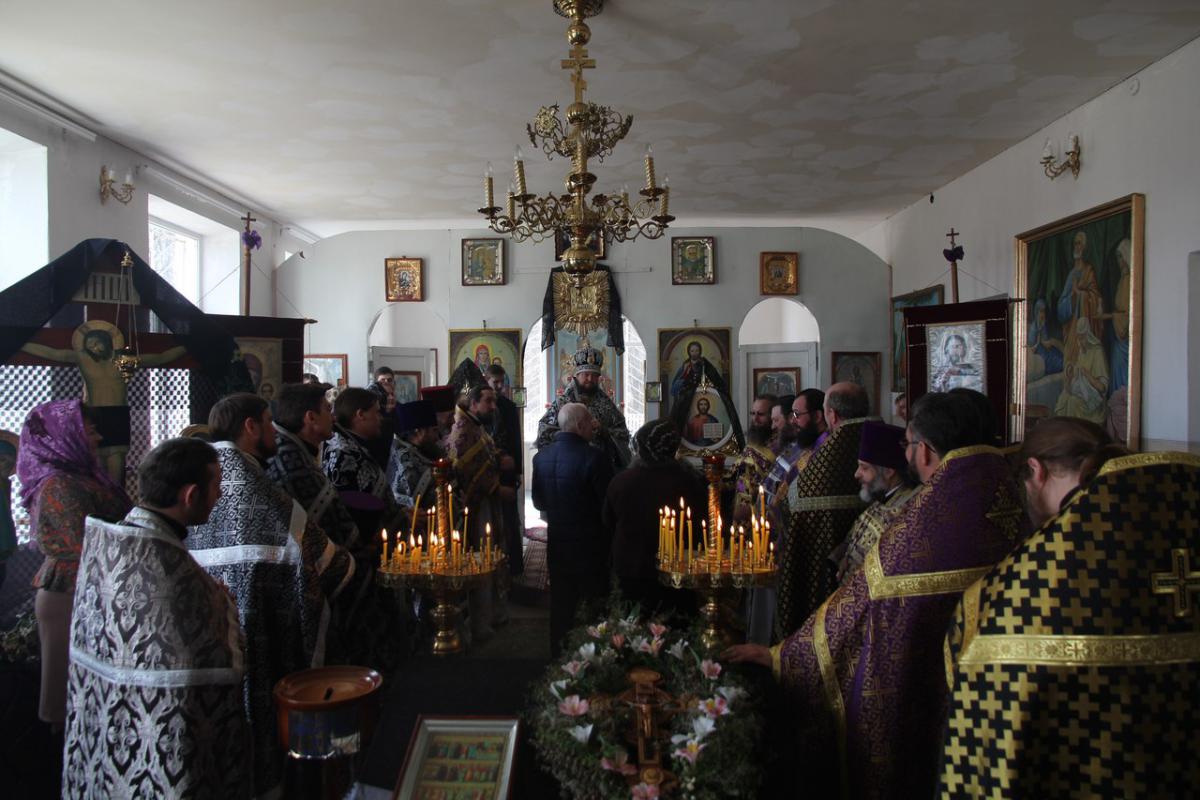 Сповідь священства Новоград-Волинського Преображенського благочиння.