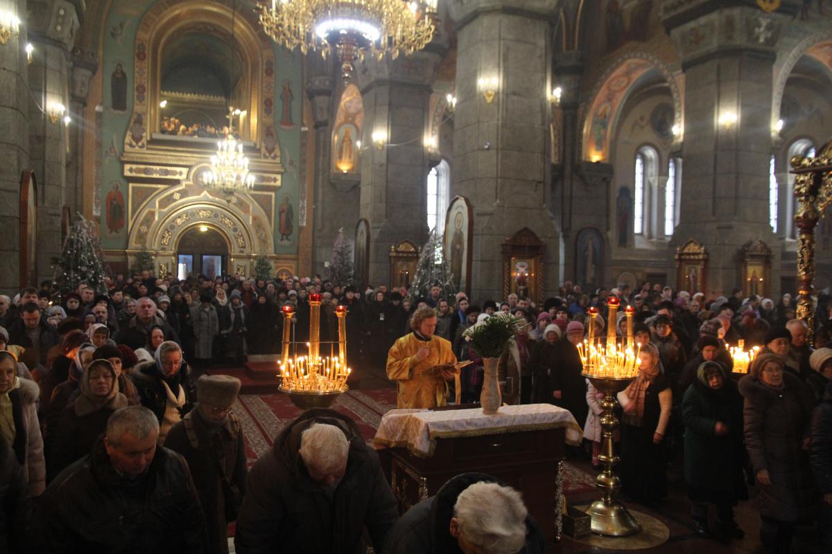 Неділя перед Різдвом Христовим.