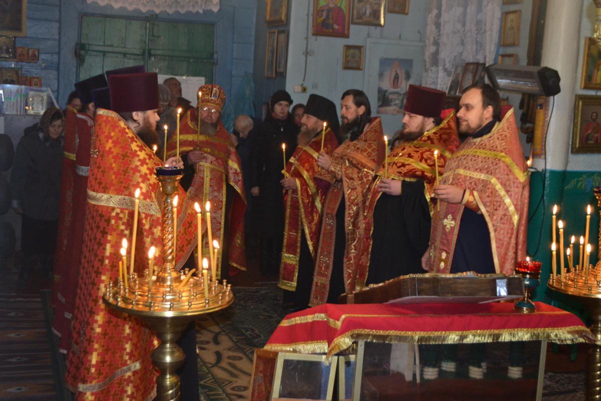 Свято в старовинному храмі Ружинщини