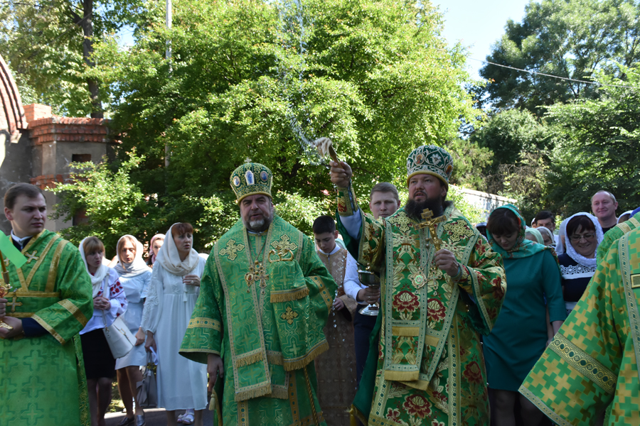 Архієпископ Никодим відвідуючи Вінницьку єпархію взяв участь в освяченні нового храму!