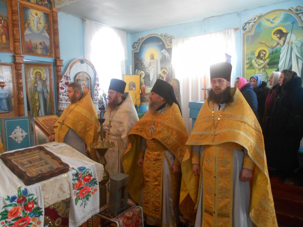 Сповідь священослужителів Ружинського благочиння.