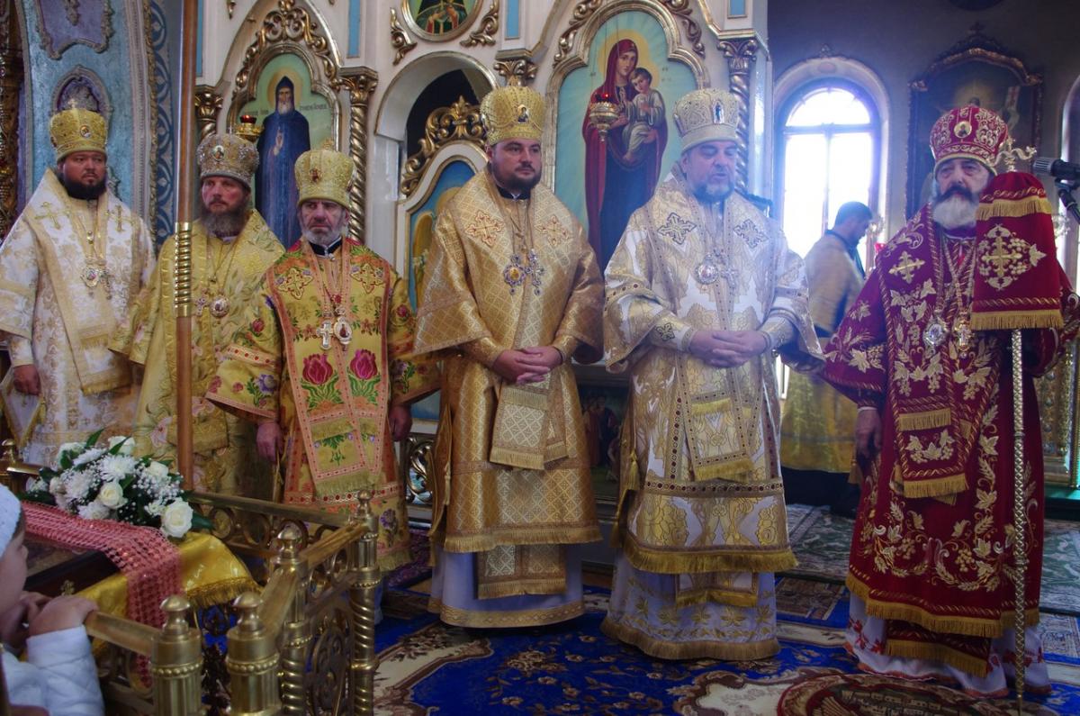 Архієпископ Никодим привітав митрополита Хмельницького і Старокостянтинівського і 70-річчям.