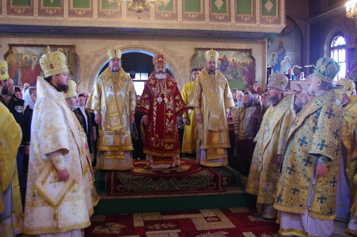 Архієпископ Никодим привітав митрополита Хмельницького і Старокостянтинівського і 70-річчям.