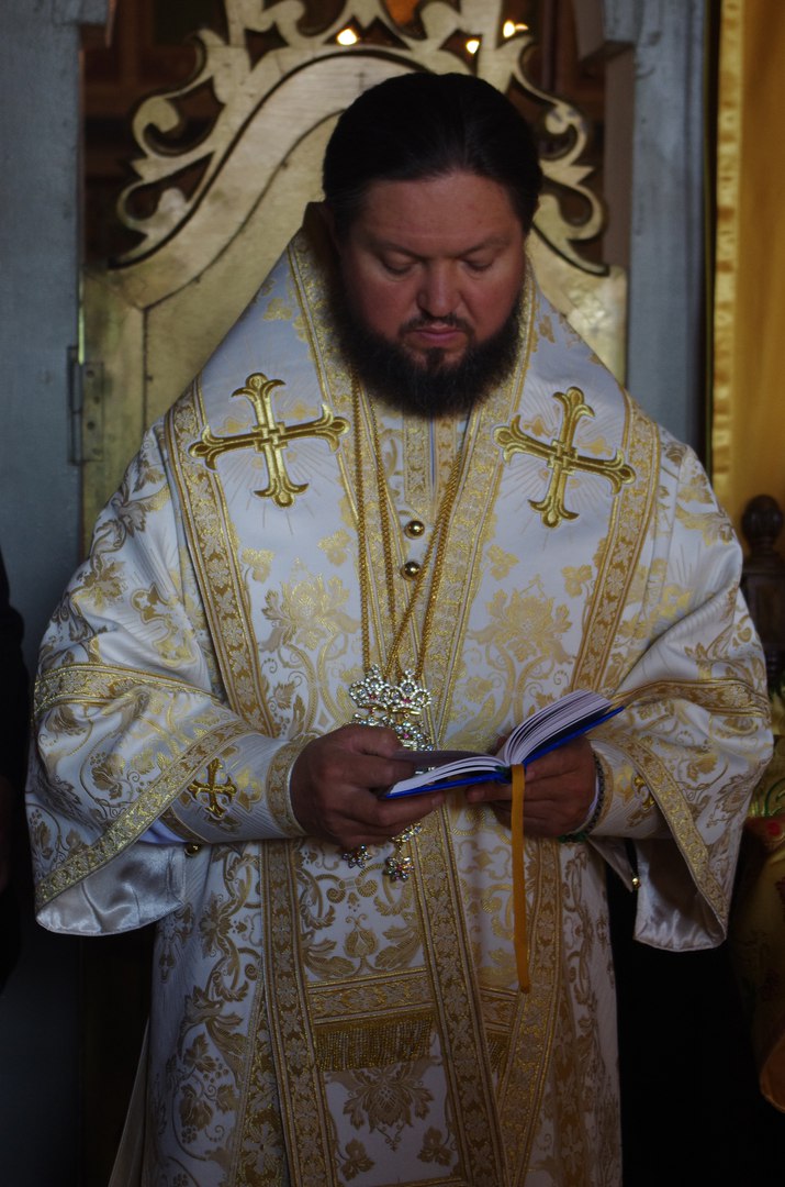 Архієпископ Никодим привітав митрополита Хмельницького і Старокостянтинівського і 70-річчям.
