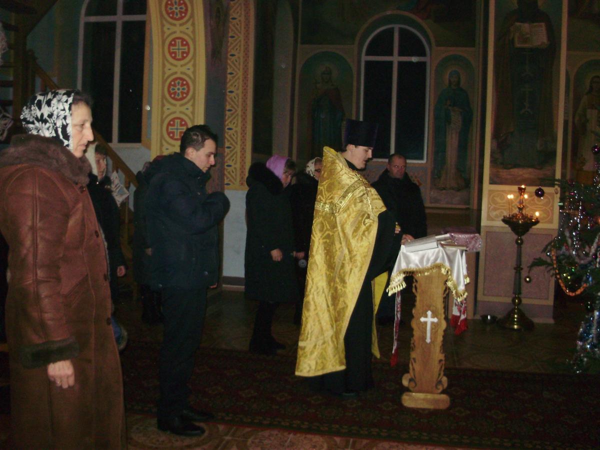 В Слободі Романівській новорічну ніч зустрічали молитвою!