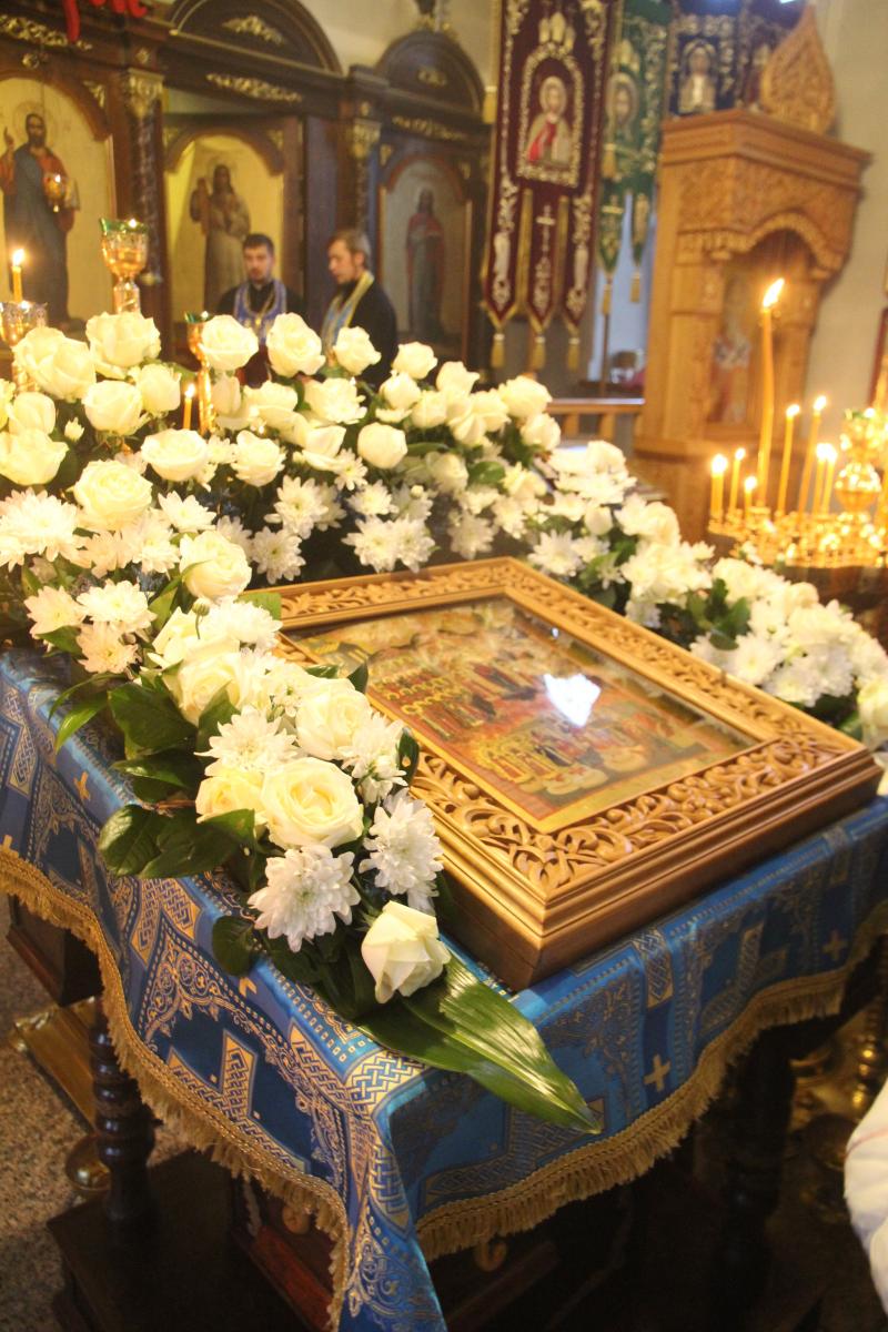 Своє престольне свято відзначив Покровський храм міста Житомира!