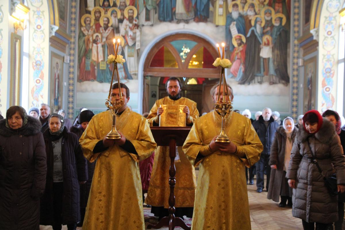Архієрейське богослужіння у Свято-Хрестовоздвиженському кафедральному соборі м. Житомира!