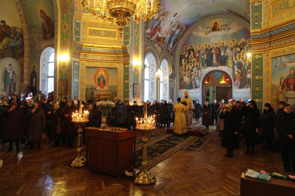 Архієрейське богослужіння у Свято-Хрестовоздвиженському кафедральному соборі м. Житомира!