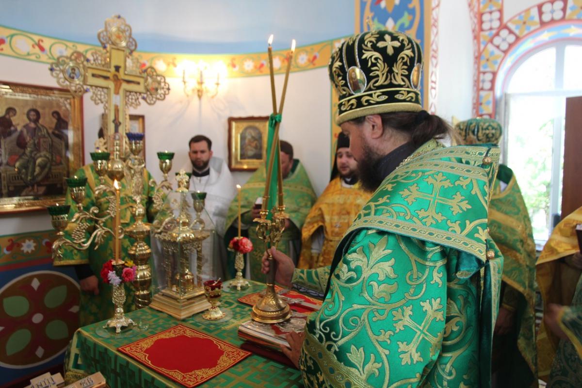 Архієпископ Никодим звершив освяченя нового храму на території Андрушівської лікарні!