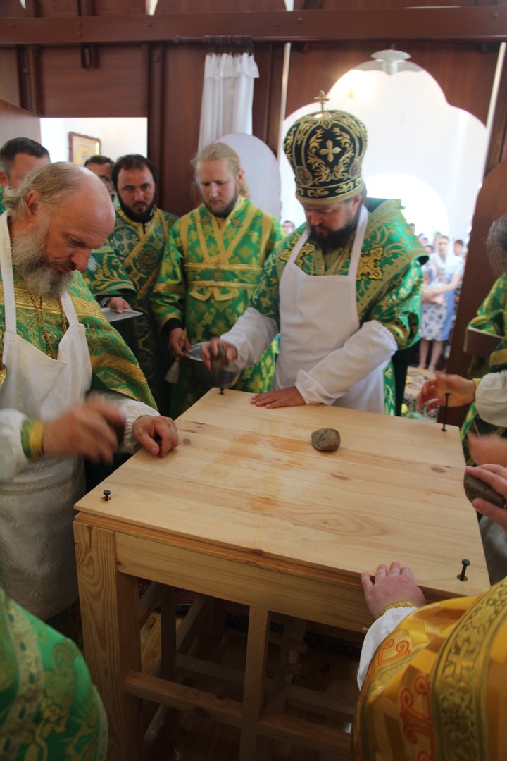 Архієпископ Никодим звершив освяченя нового храму на території Андрушівської лікарні!