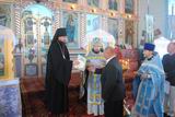 Владика Никодим привітав жителів с. Озерянка з відновленням храму.