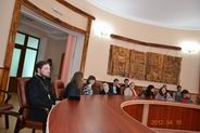 Голова єпархіального Відділу релігійної освіти і катехізації, сім'ї та молоді протоієрей Валентин Мороз взяв участь у зустрічі молоді з мером м.Новограда-Волинського.