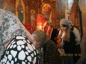 У Свято-Миколаївському храмі Попільні вітали жінок.