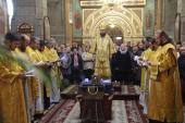 Воскресна літургія архієрейським чином у кафедральному соборі!